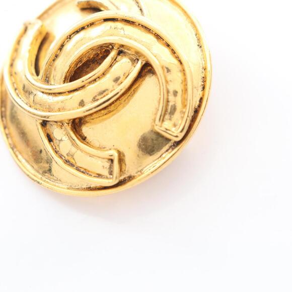 CHANEL Authentic Gold Logo Brooch - Picture 5 of 5